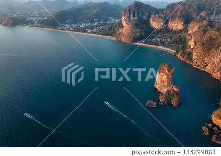 Seascape and rocky mountains at Railay Krabi 113799081