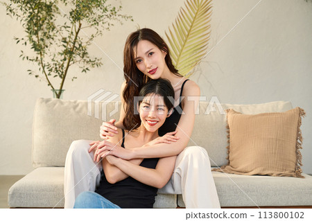 同性戀兩個女人 同性戀兩個女人 113800102