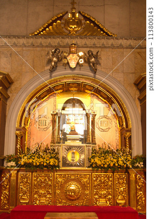 Statue face of Jesus on the altar at Basilica Minore del Santo Nino, the oldest church in the Philippines. Built in 1565 by Spanish colonists. 113800143