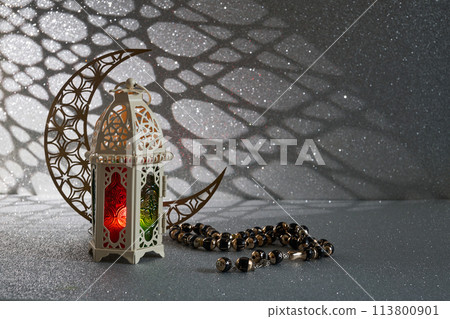 Ramadan and Eid al fitr concept. Traditional lantern, dates fruit, rosary beads 113800901