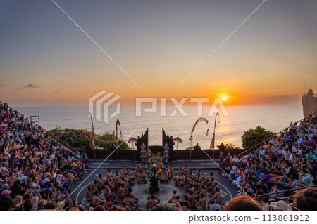 日落和凱卡克舞 日落和凱卡克舞 113801912