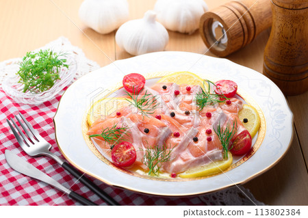 Salmon Carappcio Salmon Carappcio 113802384
