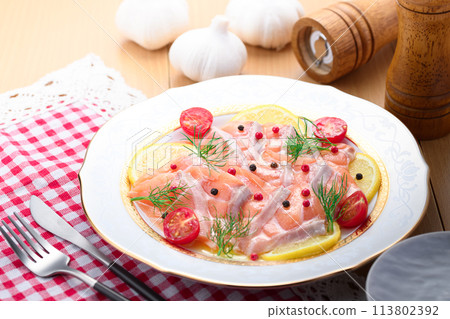 Salmon Carappcio Salmon Carappcio 113802392