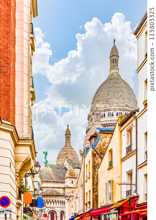 Sacre Coeur temple. Fabulous, magnificent Paris in early spring. 113803325