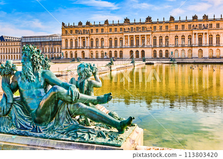 Fabulous, Royal suburb of Paris - Versailles. 113803420