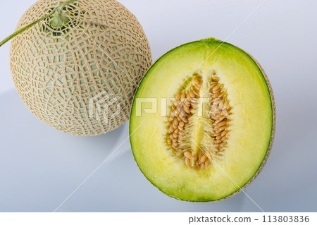 Melon fruit 113803836