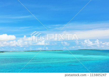 Okinawa Miyakojima blue sky and sea 113805247
