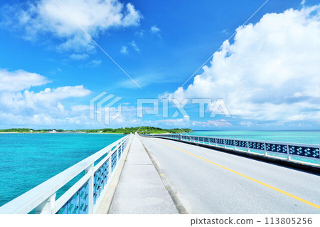 Okinawa Blue sky and sea from Ikema Bridge 113805256