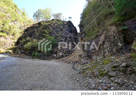 Kanakase old mine outcrops and tunnels at Ikuno Silver Mine, Ikuno City, Hyogo Prefecture 113809212