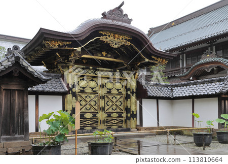雨中的鎌倉,北條建長寺的唐門 雨中的鎌倉,北條建長寺的唐門 113810664