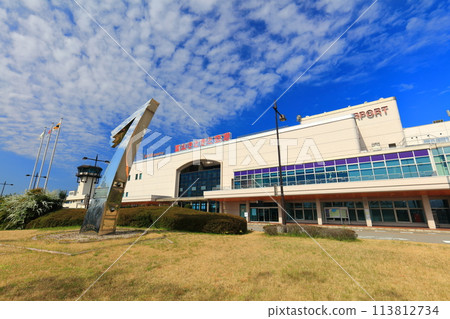 [石川縣] 晴天的富山機場航廈 113812734