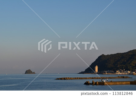 黃昏靜岡的伊東橘子海灘 黃昏靜岡的伊東橘子海灘 113812846