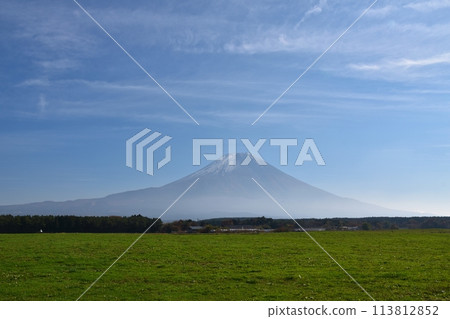從靜岡縣朝霧高原看富士山 從靜岡縣朝霧高原看富士山 113812852