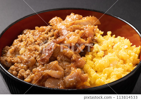 Chicken minced bowl 113814533
