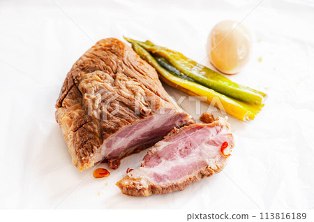 Low-temperature cooked char siu pork made in a rice cooker Low-temperature cooked char siu pork made in a rice cooker 113816189