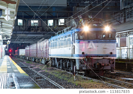 JR九州鹿兒島本線貨運列車EF81 113817835