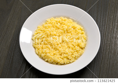 Saffron rice 113821425