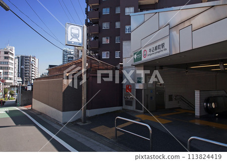Toei Subway Ushigomeyanagicho Station Toei Subway Ushigomeyanagicho Station 113824419