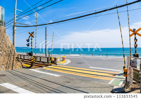 湘南海岸鎌倉高中鐵路道口和七里濱 113833545