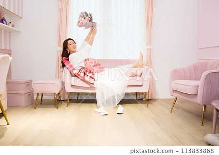 粉紅房間的女人 粉紅房間的女人 113833868
