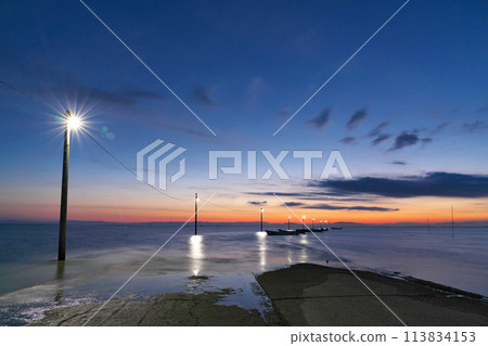 【太良海底之路（黎明）】佐賀縣富士津郡太良町太良 113834153