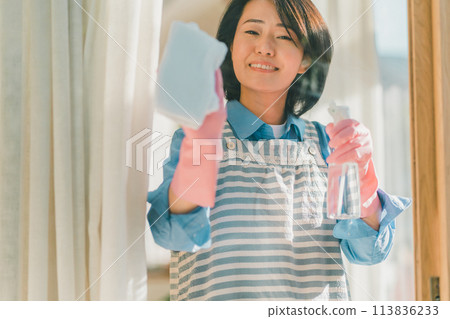 女生 女孩 女性 113836233