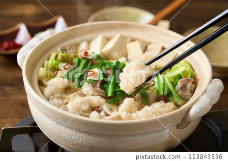 熱騰騰的牛雜火鍋 熱騰騰的牛雜火鍋 113843556