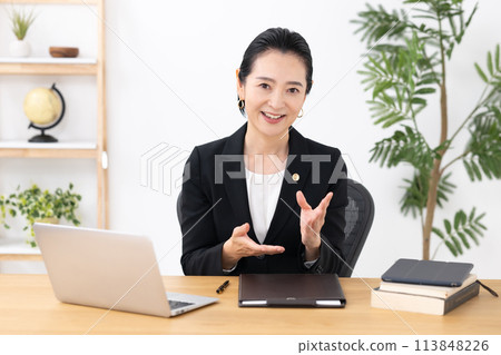 女商人、中年婦女、律師 113848226
