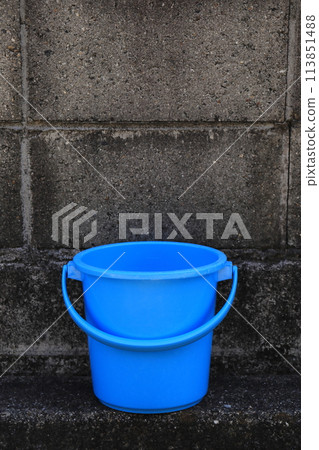 bucket bucket 113851488
