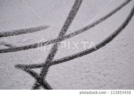 Tire mark texture in snow Tire mark texture in snow 113853438