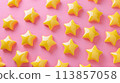 粉紅色背景上等間隔排列的黃色星體的圖案狀圖像 113857058