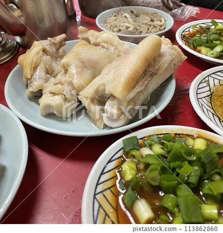 Pig's Trotter Kadoya Pig's Trotter 113862860