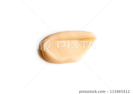 Self-tanning body lotion swatch 113865812