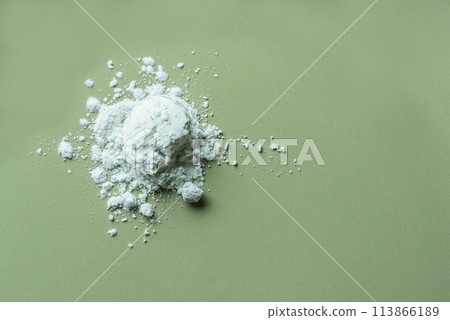 Alginate or cosmetic clay powder 113866189