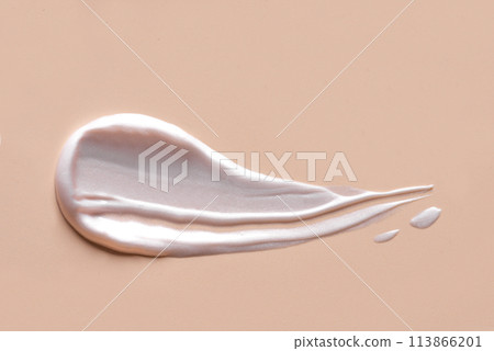 Facial Highlighter swatch Facial Highlighter swatch 113866201