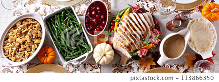 Thanksgiving dinner banner 113866350