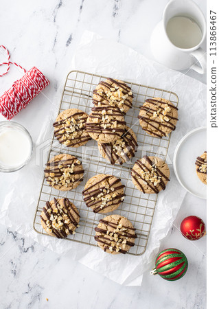 Christmas cookies with crystallized ginger and dark chocolate 113866467