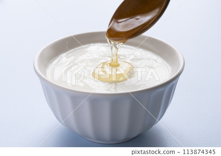 豆漿、豆漿優格、湯匙蜂蜜 113874345