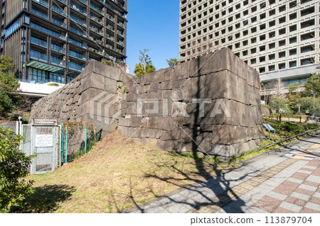 東京都千代田區江戶城外護城河赤坂禦門遺跡 113879704