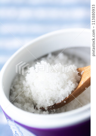 Salt, sea salt, sun-dried salt, salt flower Salt, sea salt, sun-dried salt, salt flower 113880933