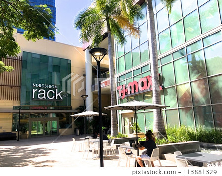 "Hawaii" New tourist spot Kakaako 113881329