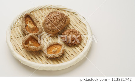 Dried shiitake mushrooms Dried shiitake mushrooms 113881742