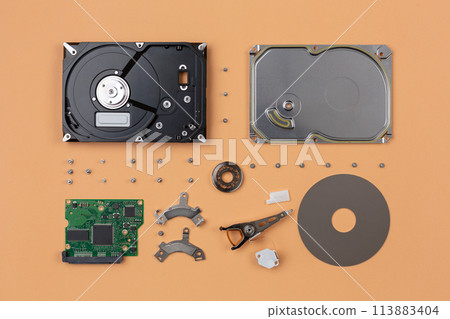 parts of a hard drive belonging to computer hardware 113883404