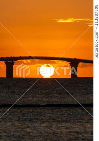 Sunset over the sea Sunset over the sea 113887509