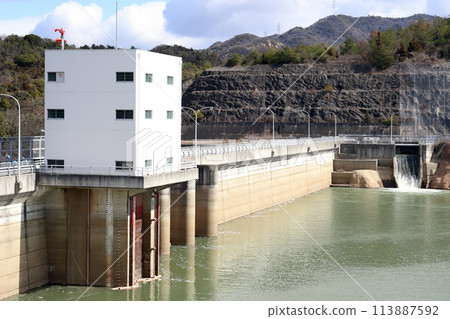 能登水壩（兵庫縣三木市） 113887592