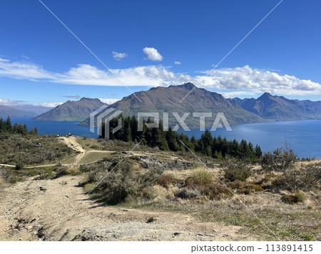 Queenstown, South Island, New Zealand Queenstown, South Island, New Zealand 113891415