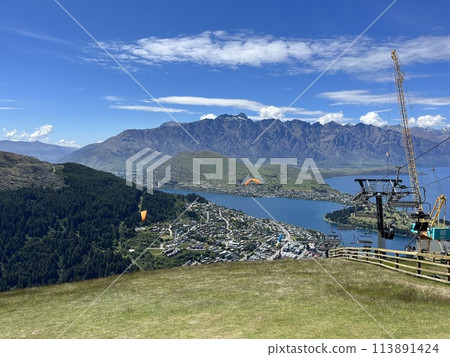 Queenstown, South Island, New Zealand Queenstown, South Island, New Zealand 113891424
