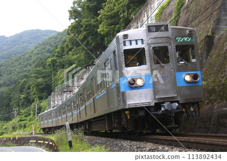 [CR] 秩父鐵路秩父本線5000系列列車（舊地鐵三田線車輛） 113892434