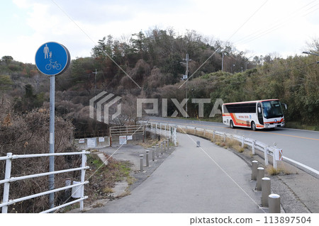 Kamide Yamada Bicycle Path (Kobe City, Hyogo Prefecture, Lake Tsukuhara, Donto Dam) 113897504