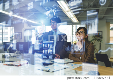 Office business scene 113897581